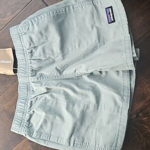 Patagonia Boys Shorts *NWT* Xtra Small (5-6)